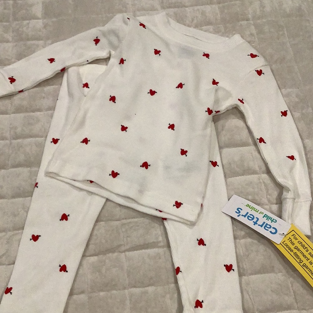 Carter's White Knit Pajama Set with Red Heart Motif